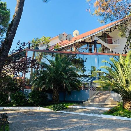 Villa Reta Hotel & Spa Grigoleti Exterior foto
